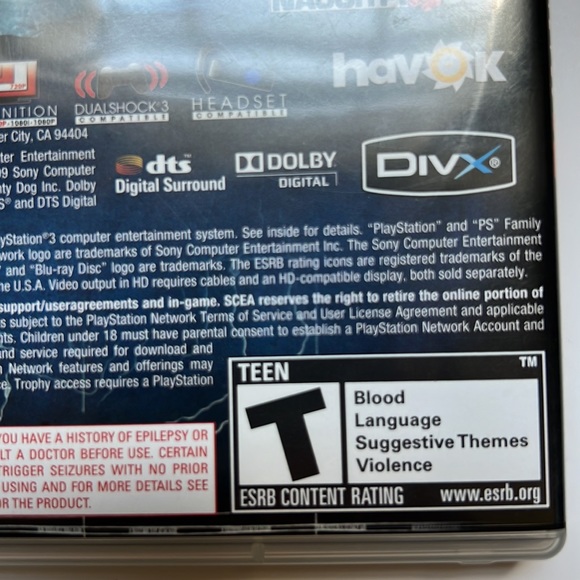 PS3 Uncharted Drake’s Fortune and Uncharted 2 Among Thieves - Picture 10 of 13